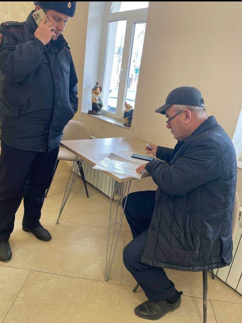 В Дагестанских Огнях прошли рейдовые мероприятия по наличию договоров на оказание услуг в сфере обращения с ТКО